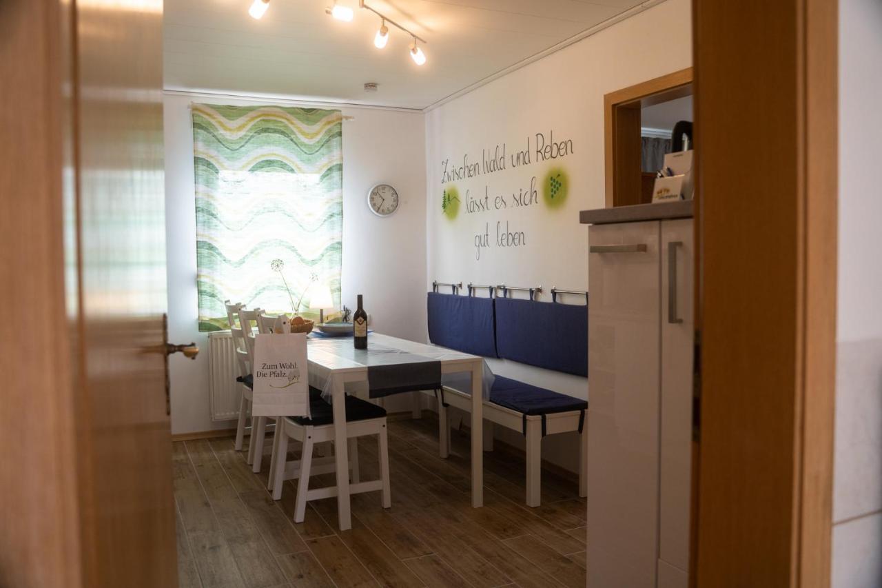 Ferienhaus Lenchen Niederkirchen bei Deidesheim Ngoại thất bức ảnh